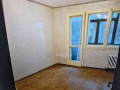 Crangasi -strada George Valsan